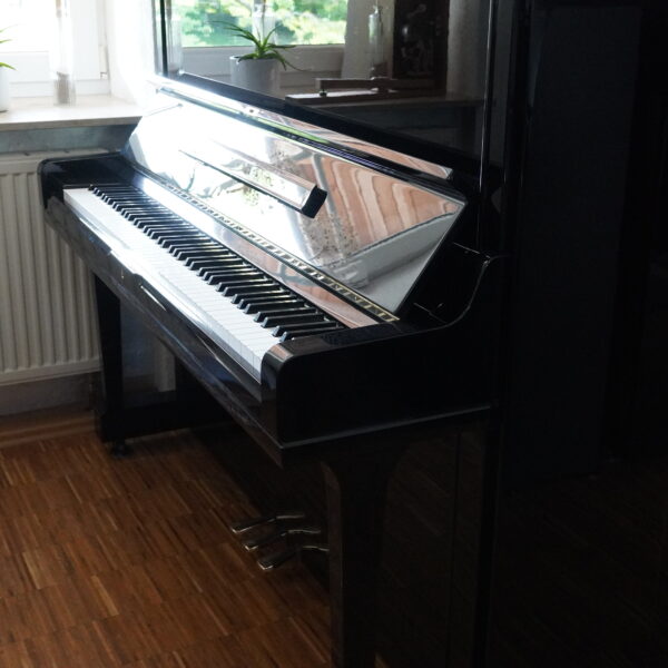 131- Yamaha U3 schwarz – Bild 2