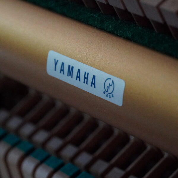 131- Yamaha U3 schwarz – Bild 11