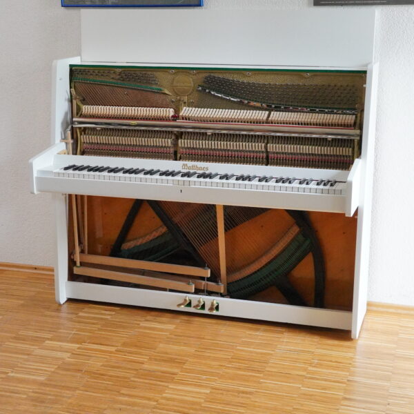 113 Matthaes Klavier weiß – Bild 9
