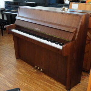 Klavier Schimmel 112 Nußbaum kaufen