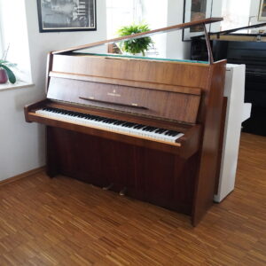 Klavier Steinway Z 115 Nussbaum dunkel