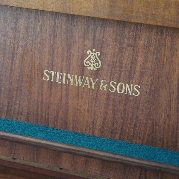 115 Steinway Z Nuss dunkel – Bild 18