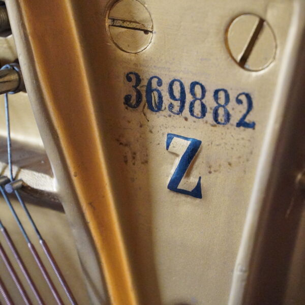 115 Steinway Z Nuss dunkel – Bild 14