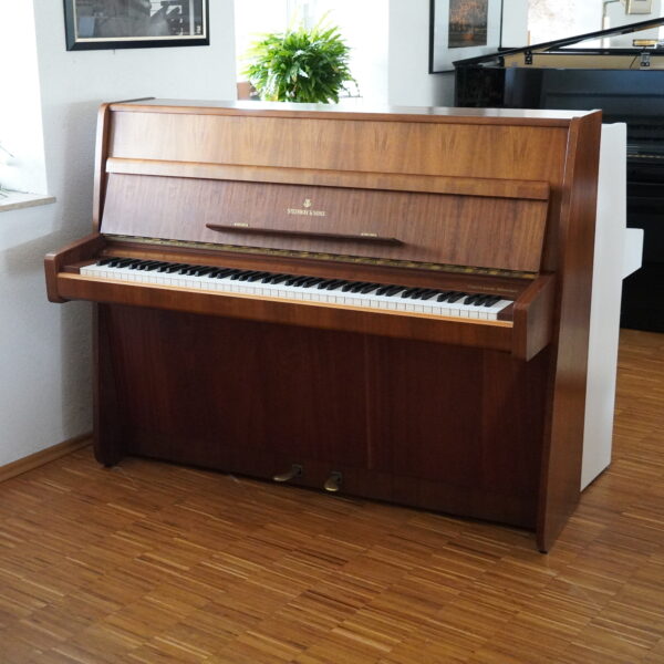 Klavier Steinway Z Nussbaum dunkel