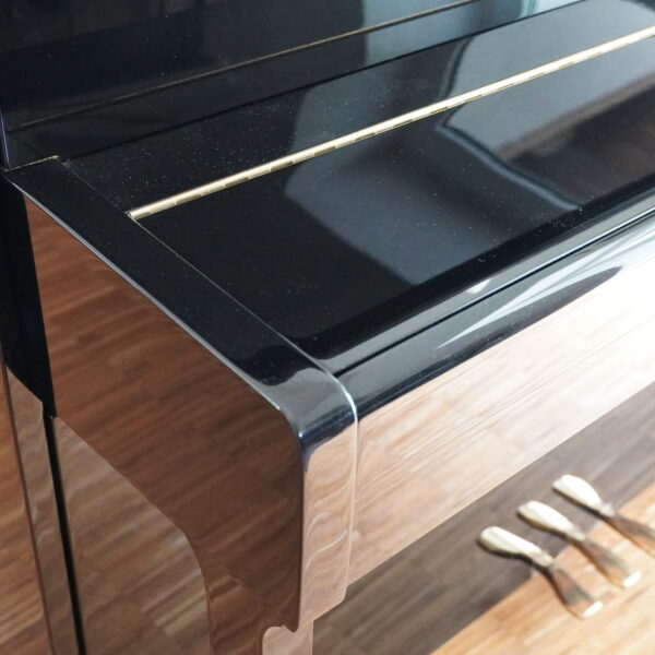 110 Yamaha MPX 70N schwarz hochglanz – Bild 2