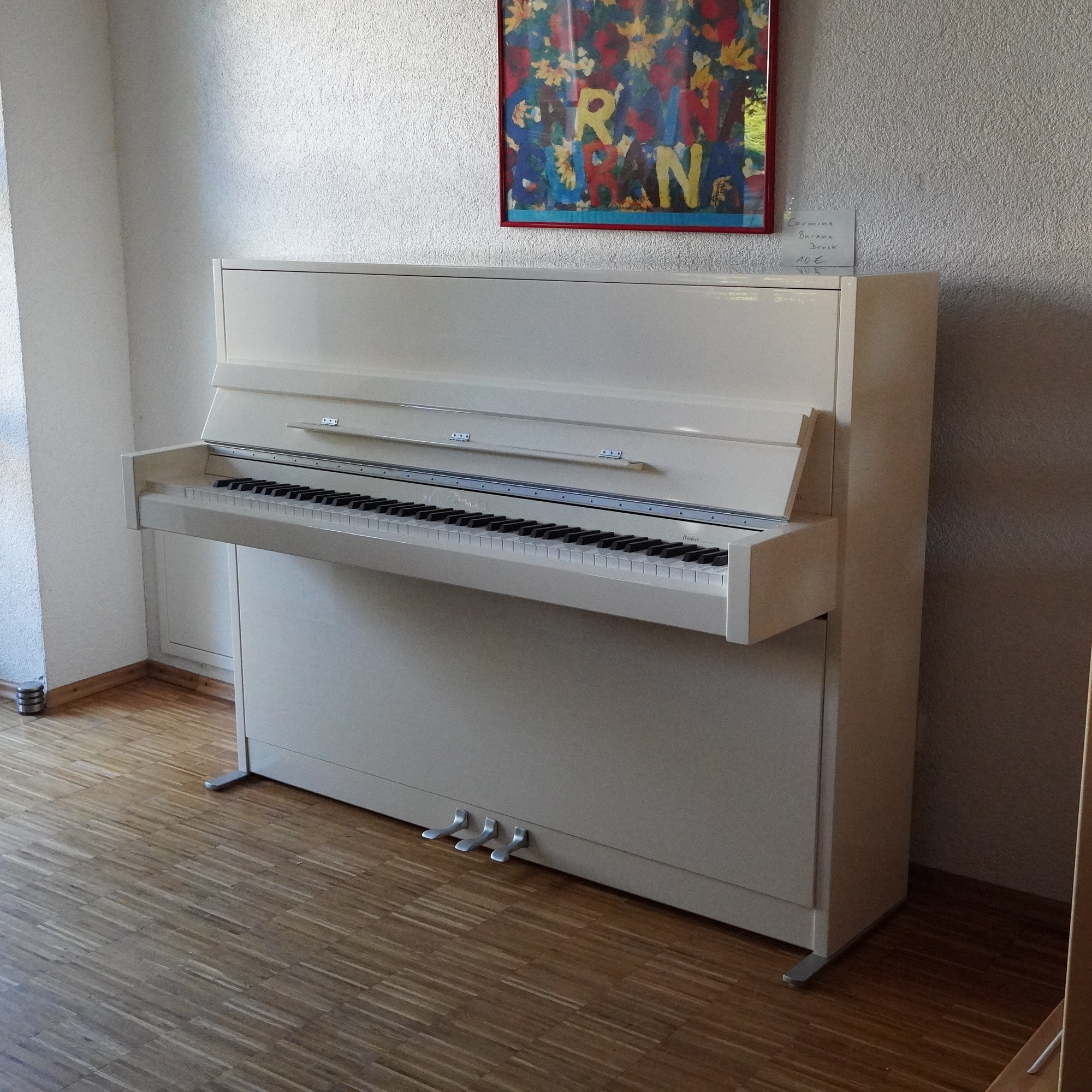Schimmel 115 modern Designklavier weiß