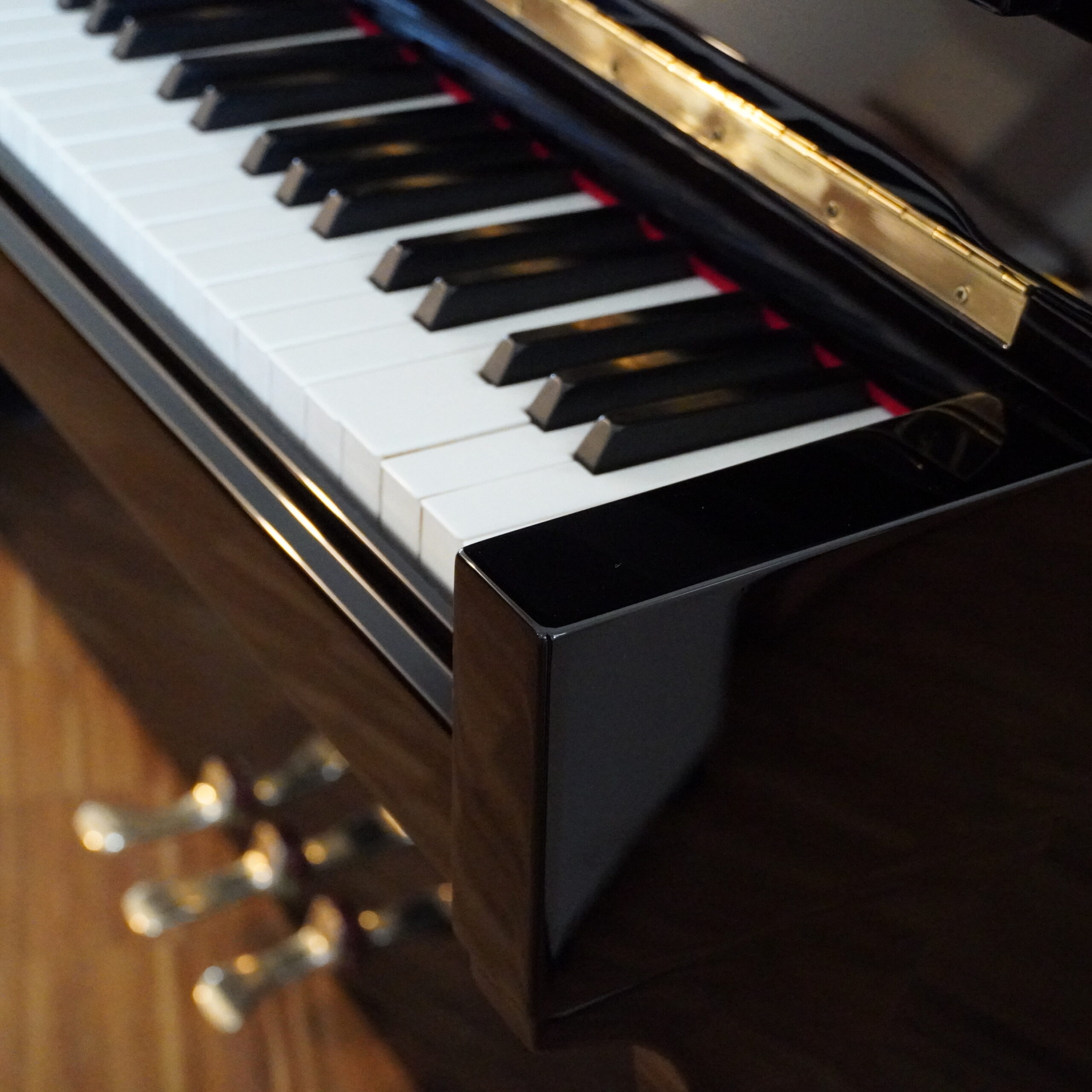 Klavier Schimmel 118T schwarz gebraucht zu kaufen