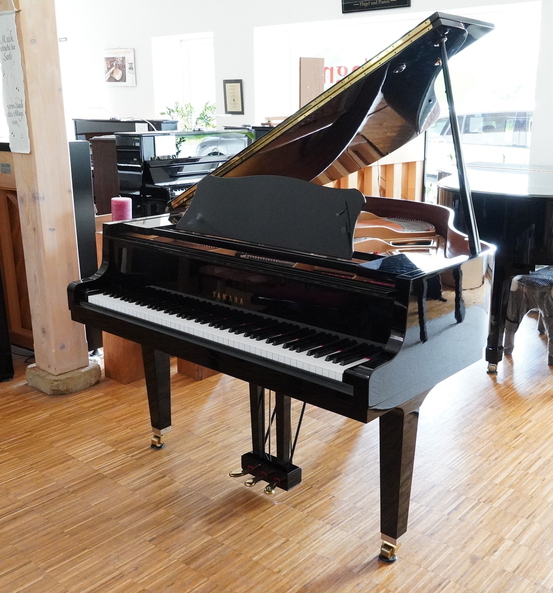161 Yamaha GH1 Flügel – Bild 3