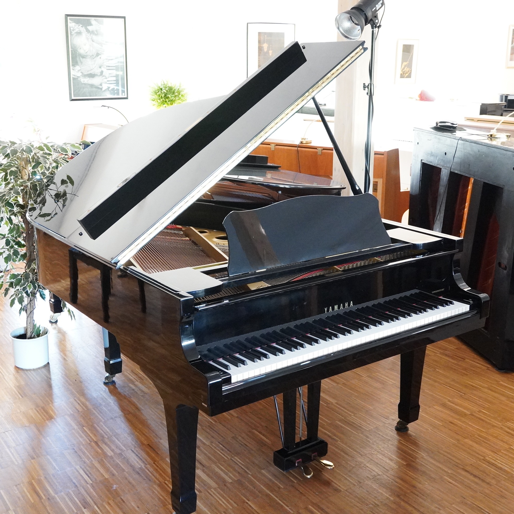 186 Yamaha C3 Flügel schwarz – Bild 2