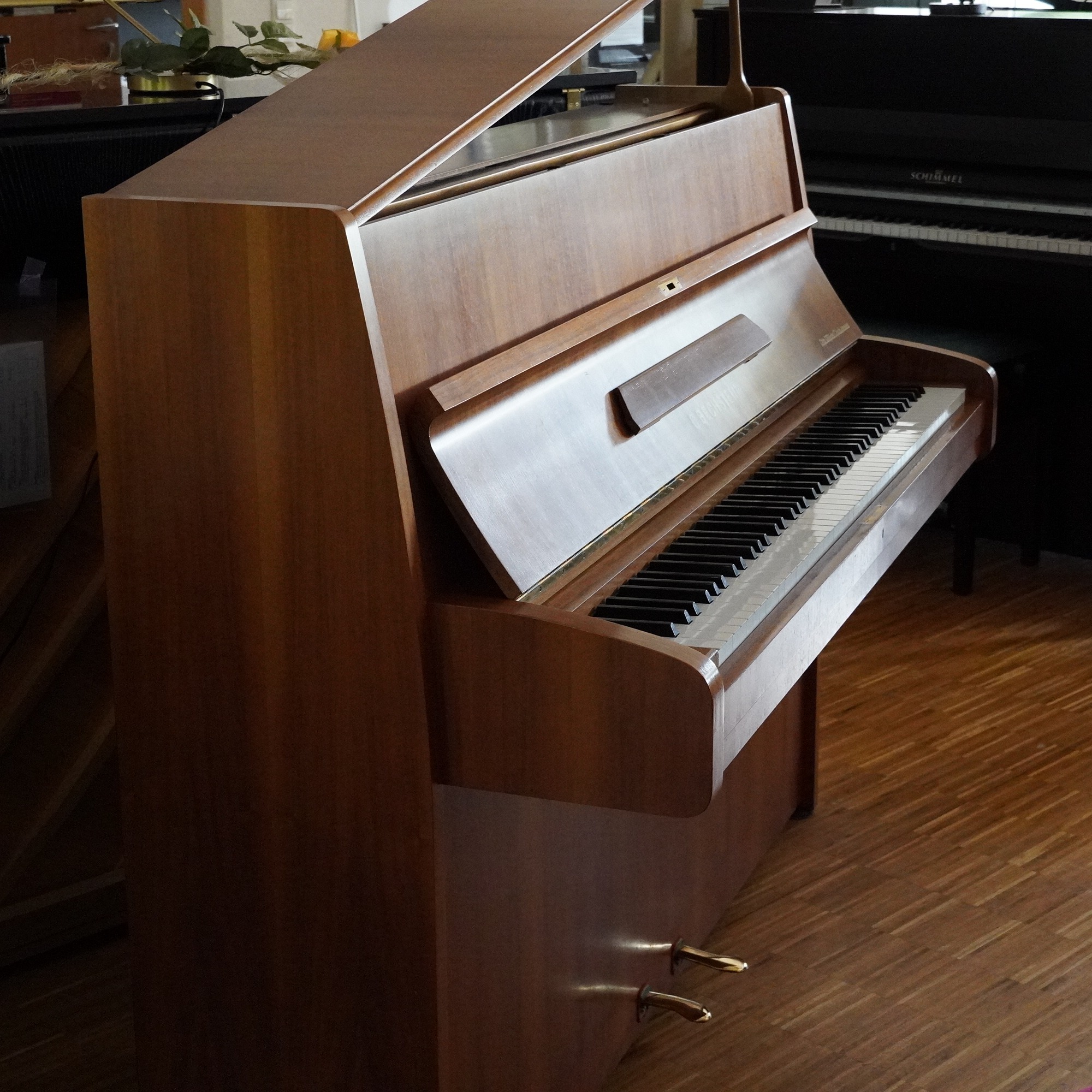 114 Bechstein 12N Nussbaum natur – Bild 11