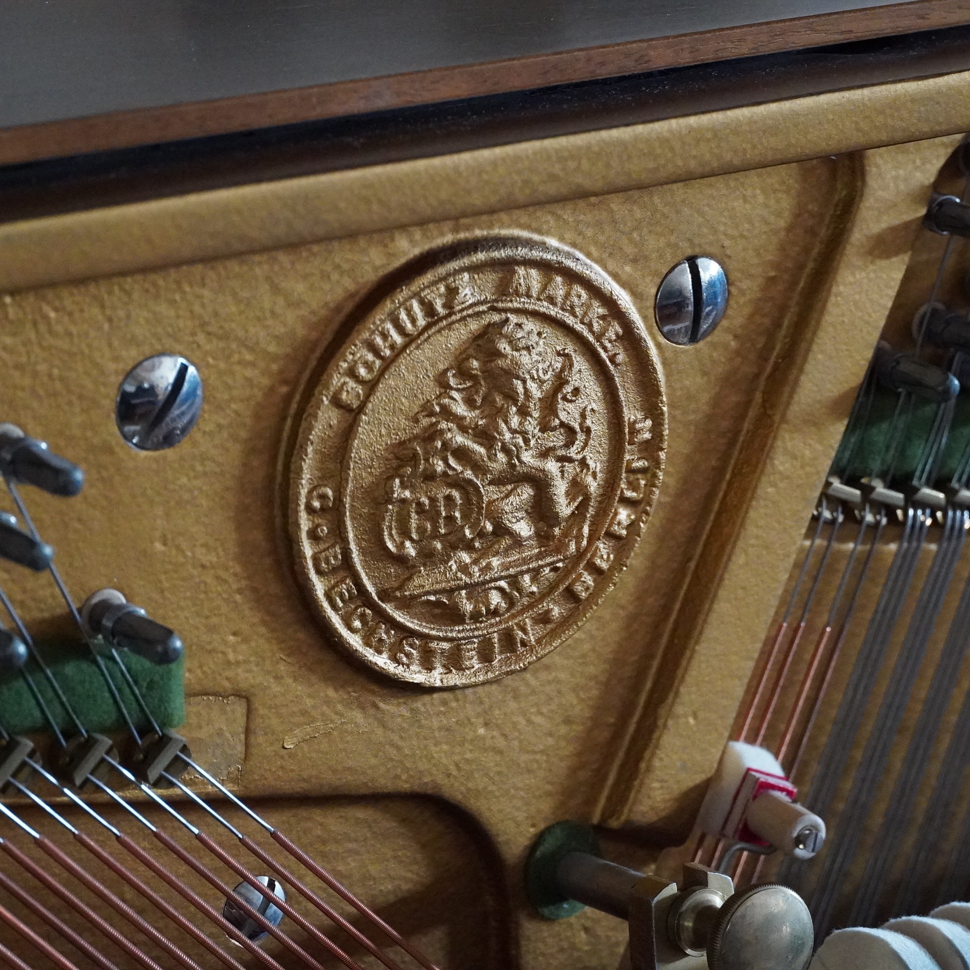 114 Bechstein 12N Nussbaum natur – Bild 10